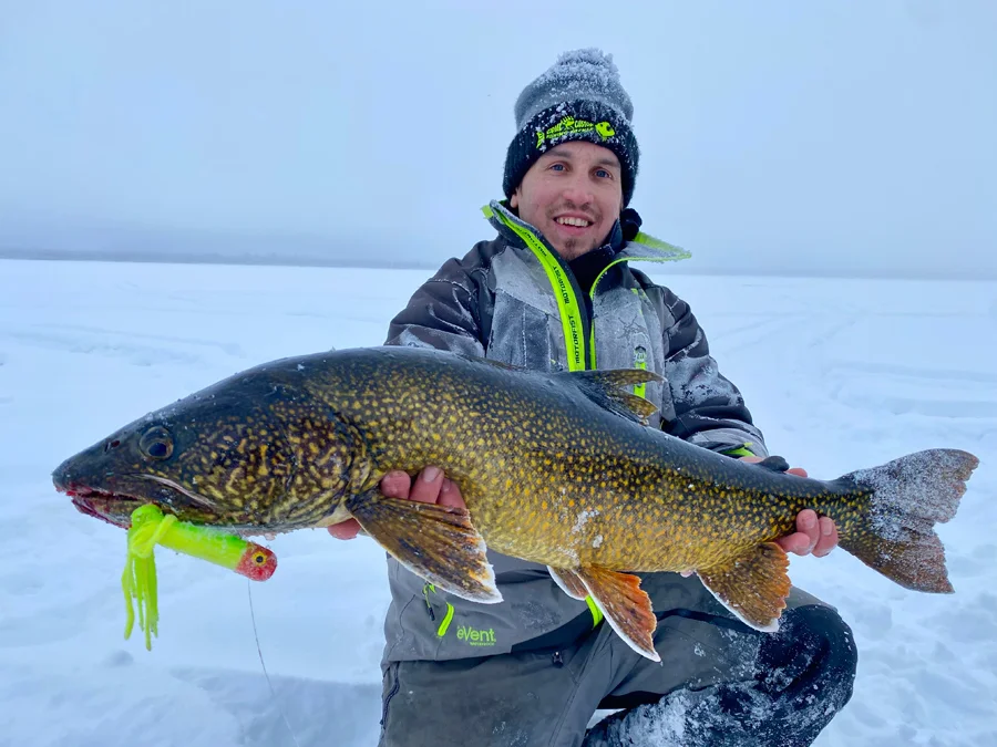 Lake Trout Ice Fishing: Monster 41 Lake Trout On Jigging Lures 